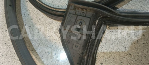 Уплотнитель двери Toyota C-HR I (2016—2019) Toyota C-HR оригинальный номер 6787210100