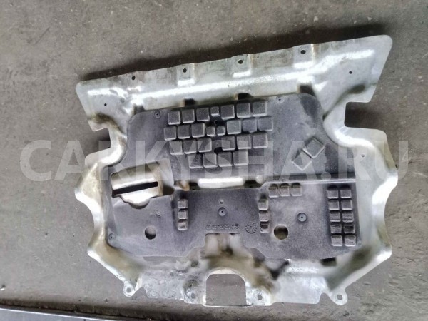 Защита картера Mercedes C W205 Mercedes-Benz C-klasse оригинальный номер a2055240101