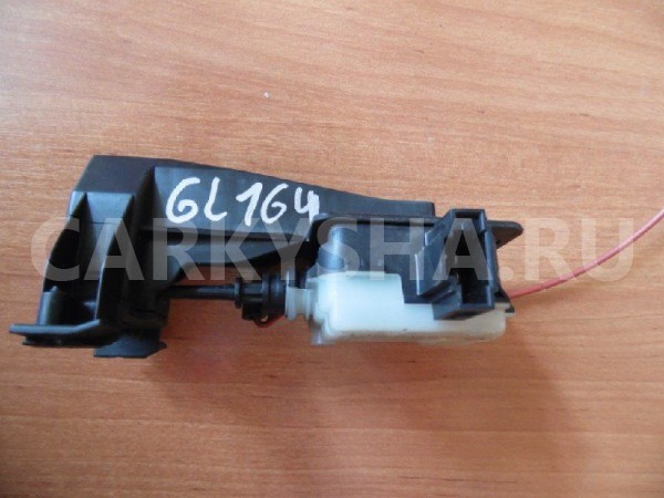 Активатор замка крышки бензобака Mercedes-Benz M-класс W164 (2005—2008) Mercedes-Benz M-klasse оригинальный номер A2518200197