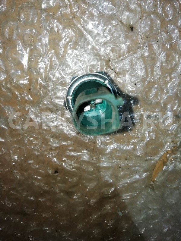 Датчик давления масла Volkswagen Polo V (2009—2015) Volkswagen Polo оригинальный номер 03c919081