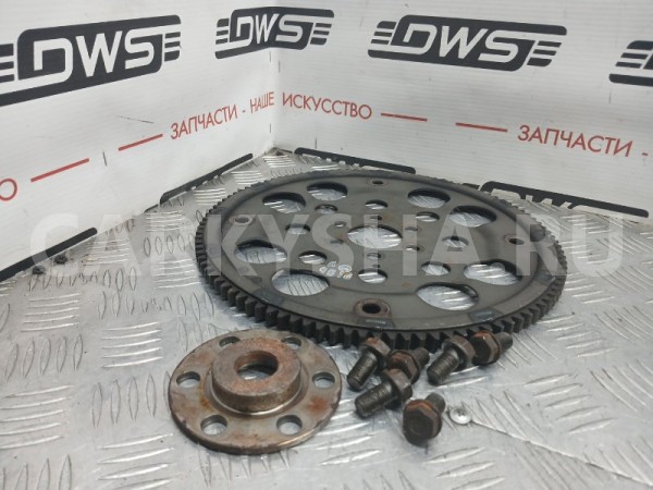 Маховик Nissan Cube 