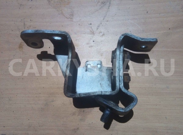 Кронштейн глушителя Mercedes-Benz E-класс W212/S212/C207/A207 рестайлинг (2013—2016) Mercedes-Benz E-klasse оригинальный номер a2124900440