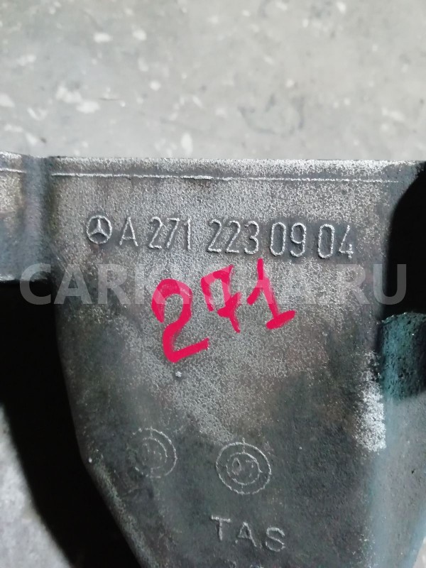 Кронштейн двигателя Mercedes-Benz C-класс W203/S203/CL203 рестайлинг (2004—2008) Mercedes-Benz C-klasse оригинальный номер A2712230904