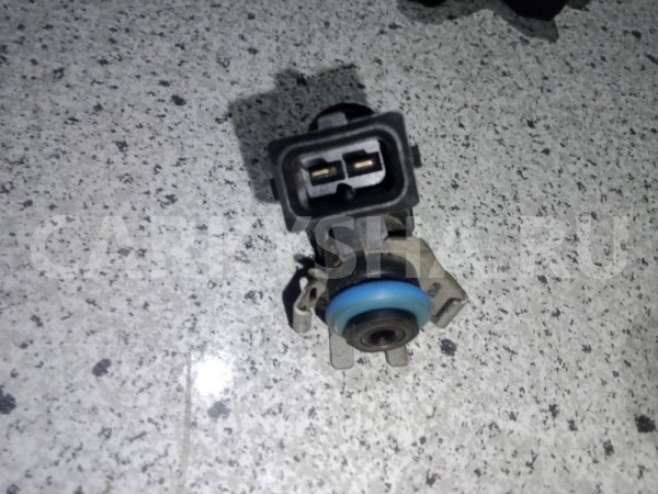 Форсунка топливная Nissan Almera G15 (2012—2018) Nissan Almera оригинальный номер 1660000Q2L