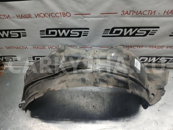 Подкрылок Toyota Crown 