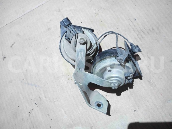 Сигнал звуковой Ford Focus III (2011—2015) Ford Focus оригинальный номер 1806687