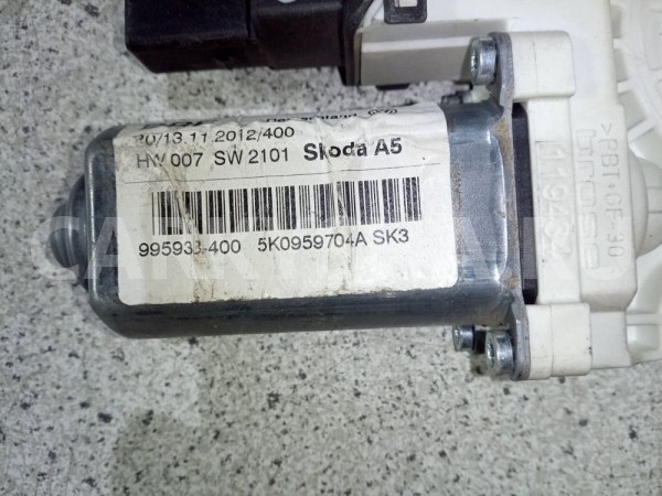 Мотор стеклоподъемника Skoda Octavia II рестайлинг (2008—2013) Skoda Octavia оригинальный номер 5K0959794