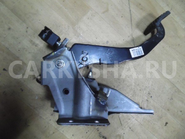 Педаль сцепления Kia Rio III (2011—2015) Kia Rio оригинальный номер 328021R100