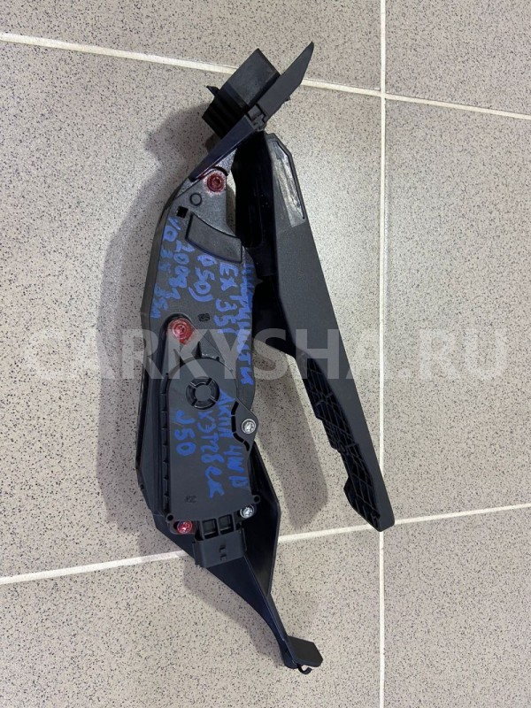 Педаль газа Infiniti EX35 2008 г Infiniti EX оригинальный номер F01C010075