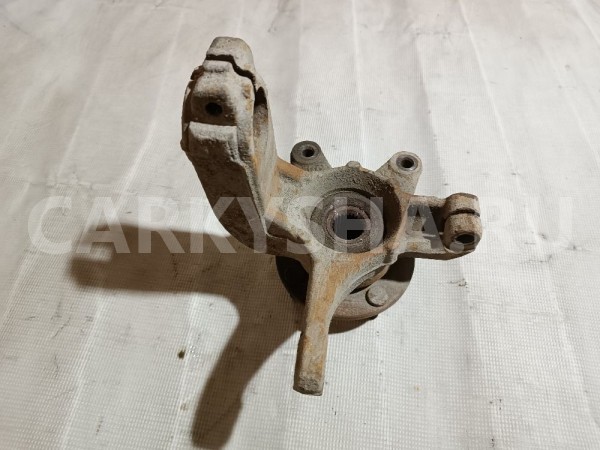 Кулак поворотный передний левый Ford Fiesta оригинальный номер 1479000