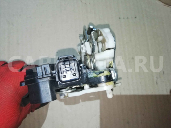 Замок двери Mitsubishi Lancer X (2007—2010) Mitsubishi Lancer оригинальный номер 5745A303