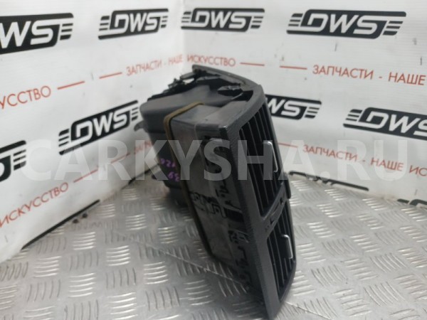 Бардачок Toyota Ipsum 