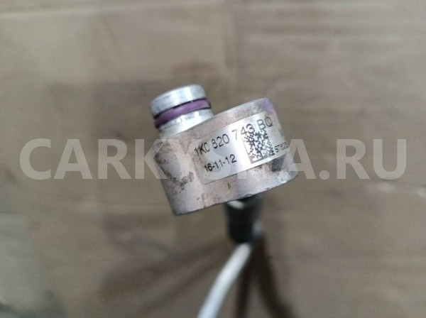 Трубка кондиционера Skoda Octavia II рестайлинг (2008—2013) Skoda Octavia оригинальный номер 1K0820743bq