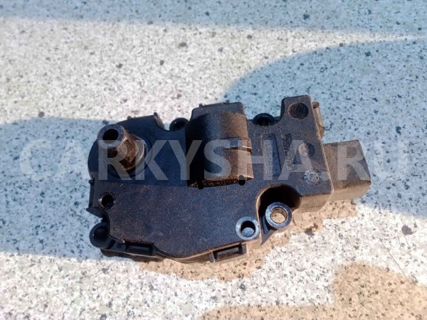 Моторчик заслонки отопителя Mercedes-Benz GL-класс X164 (2006—2009) Mercedes-Benz G-klasse оригинальный номер A1648202042