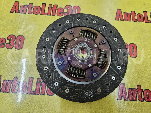 Диск сцепления Nissan Vanette оригинальный номер C010051E01