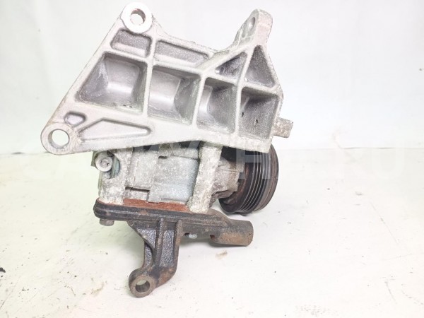 Компрессор кондиционера Subaru Outback 2012 73111AG030 BR9 EJ253 Subaru Outback 