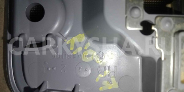 Плафон салонный Kia Rio III рестайлинг (2015—2017) Kia Rio оригинальный номер 928701r000