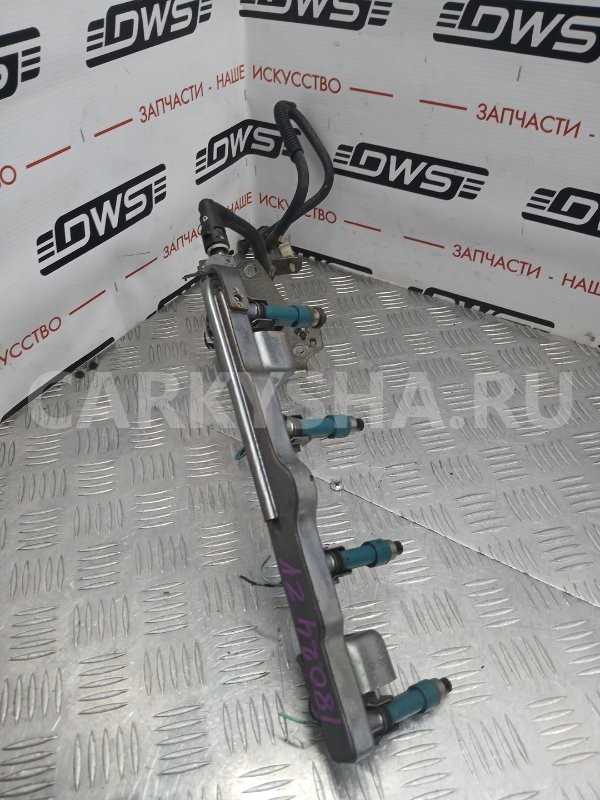 Форсунка топливная Mazda Axela 