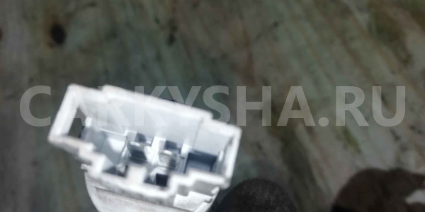 Датчик температуры Porsche Cayenne I рестайлинг (2007—2010) Porsche Cayenne оригинальный номер 1k0907543a