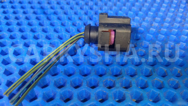 Разъем дроссельной заслонки ваг Volkswagen Tiguan оригинальный номер 1J0973713