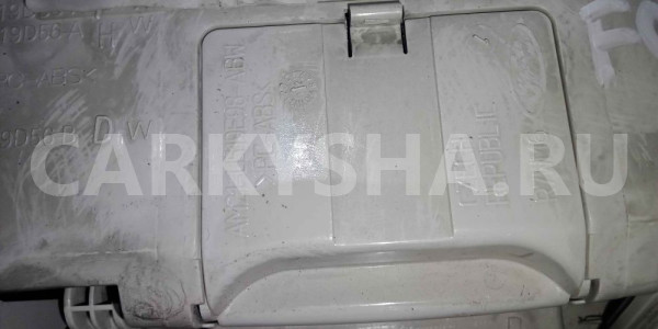 Очечник Ford Focus III (2011—2015) Ford Focus оригинальный номер av6n15k607ad