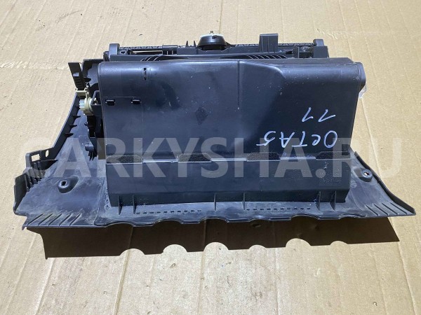 Бардачок Skoda Octavia II рестайлинг (2008—2013) Skoda Octavia оригинальный номер 1z1857097n47h