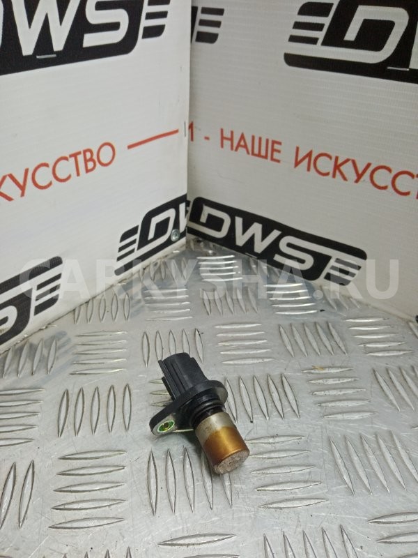 Датчик положения распредвала Toyota Camry 