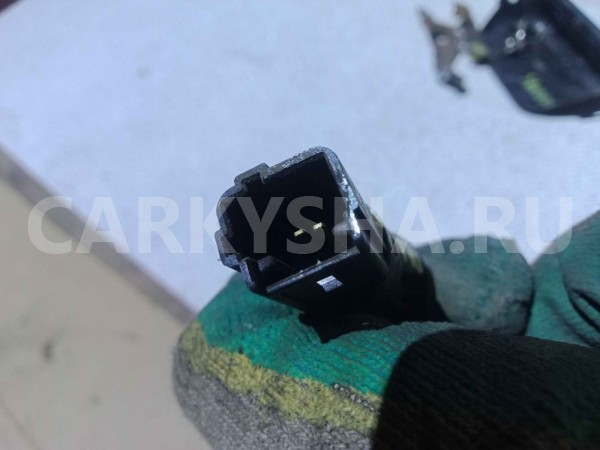 Выключатель концевой Renault Sandero I (2009—2014) Renault 14 оригинальный номер 7700429418