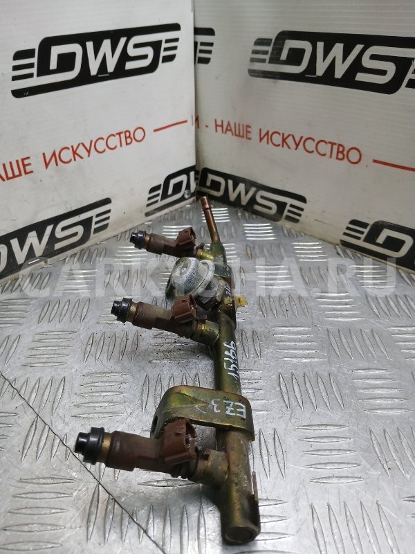 Форсунка топливная Subaru Outback 