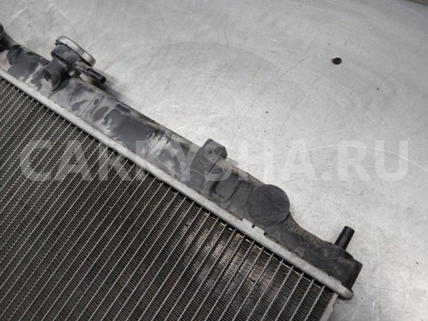 Радиатор охлаждения двигателя Nissan X-Trail 