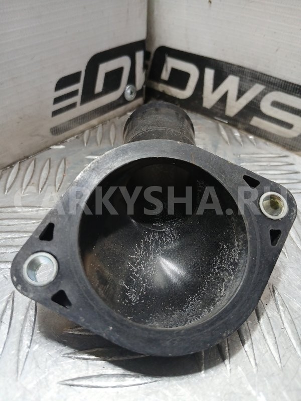 Корпус термостата Toyota Voxy 