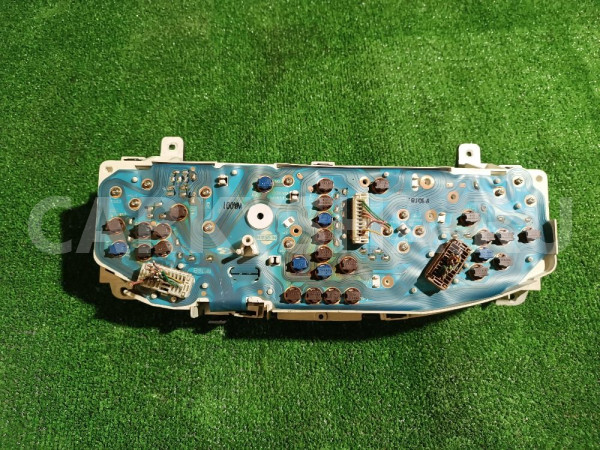 Комбинация приборов Nissan Avenir 