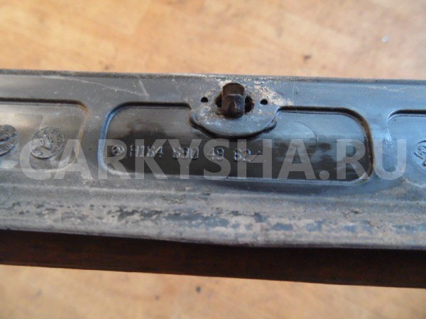 Уплотнитель двери Mercedes-Benz M-класс W164 рестайлинг (2008—2011) Mercedes-Benz M-klasse оригинальный номер A1646904962