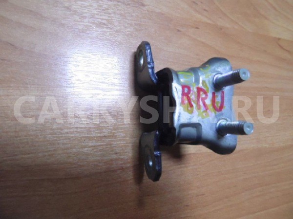 Петля двери Mitsubishi Pajero Sport II рестайлинг (2013—2016) Mitsubishi i оригинальный номер 5732A028