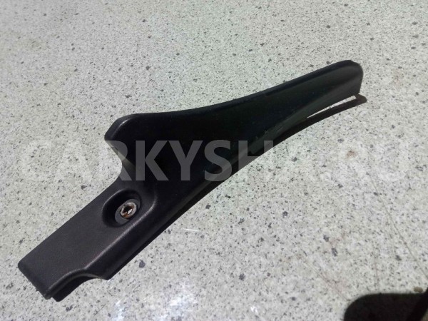 Накладка (кузов наружные) Renault Sandero I (2009—2014) Renault 14 оригинальный номер 8200763640