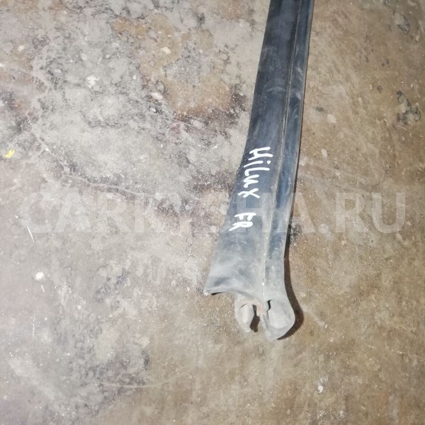 Уплотнитель двери Toyota Hilux VII рестайлинг (2011—2015) Toyota Hilux оригинальный номер 623110K010