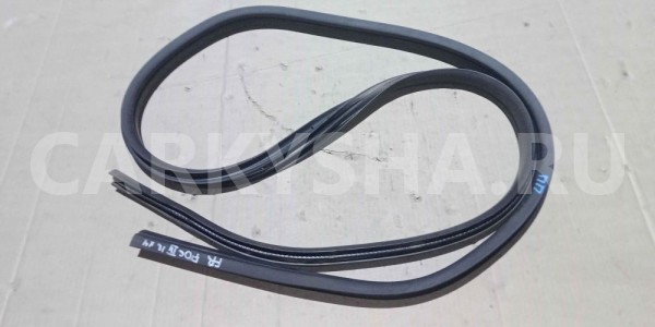 Уплотнитель двери Ford Focus III (2011—2015) Ford Focus оригинальный номер 1750005