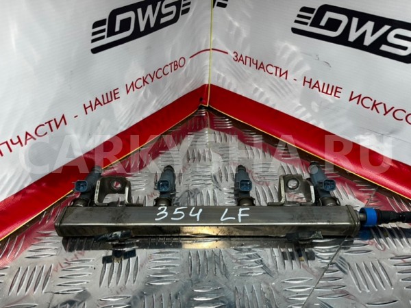 Форсунка топливная Mazda Premacy 