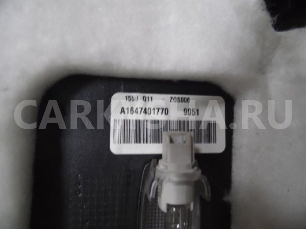 Обшивка двери багажника Mercedes-Benz M-класс W164 рестайлинг (2008—2011) Mercedes-Benz M-klasse оригинальный номер A1647401770