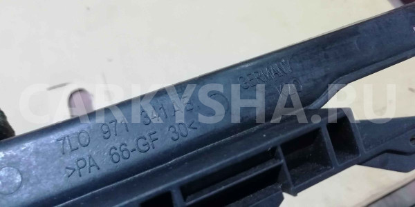 Канал для кабеля Volkswagen Touareg I (2002—2006) Volkswagen Touareg оригинальный номер 7l0971341ab