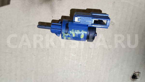 Датчик педали сцепления Skoda Fabia II (2007—2010) Skoda Fabia оригинальный номер 1j0927189f