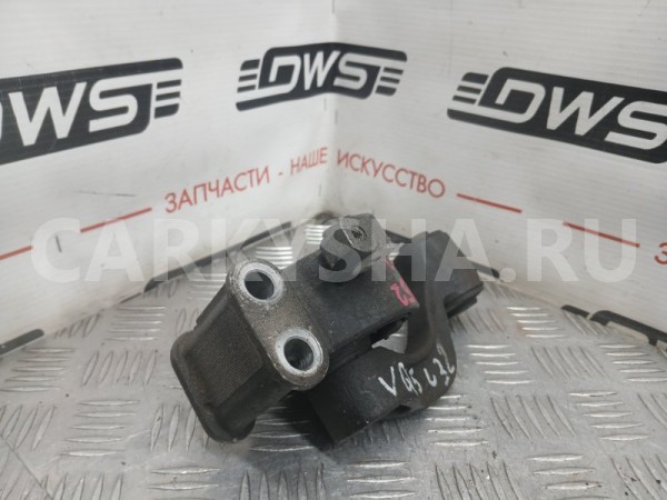 Подушка двигателя Nissan Teana 