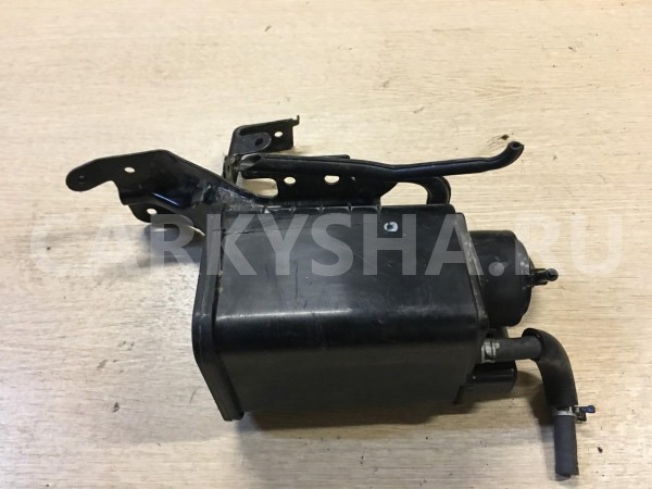 Угольный фильтр паров топлива Toyota Avensis II Рестайлинг Седан оригинальный номер 77704-05031