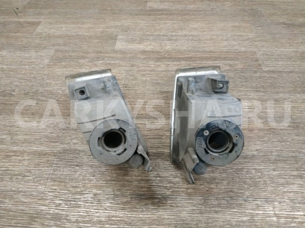 Фары противотуманные передние к-кт Toyota Land Cruiser оригинальный номер 8121160150