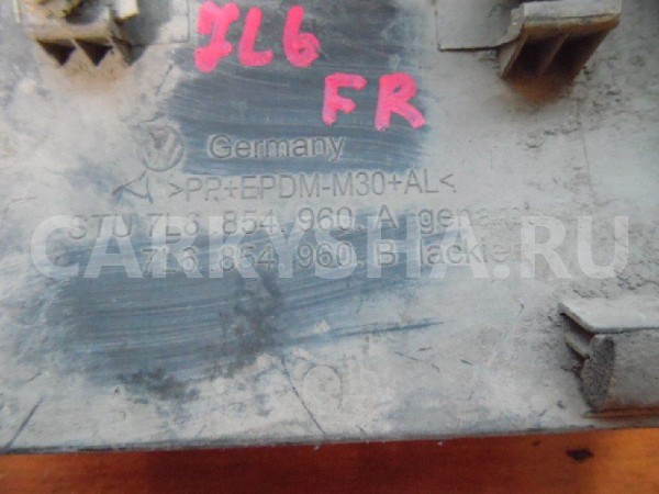 Накладка на крыло Volkswagen Touareg I (2002—2006) Volkswagen Touareg оригинальный номер 7L6854959