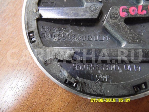 Эмблема Volkswagen Golf Plus I (2005—2009) Volkswagen Golf Plus оригинальный номер 5M0853630D