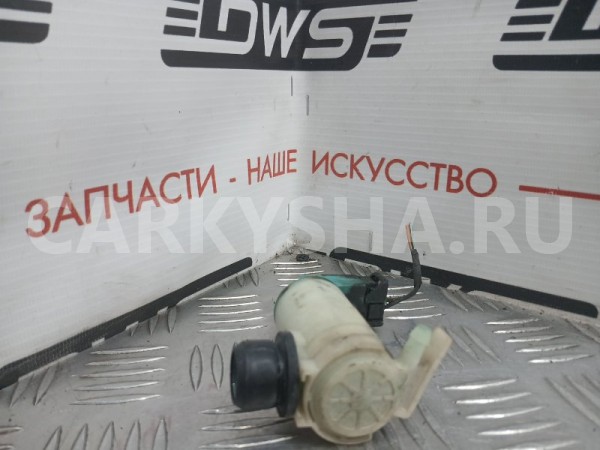 Насос омывателя Nissan Stagea 