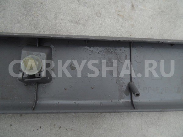 Обшивка двери багажника Toyota RAV4 III (2005—2010) Toyota RAV 4 оригинальный номер 6793942020B0