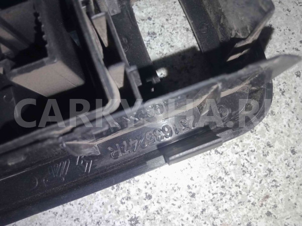 Накладка торпедо Renault Duster I рестайлинг (2015—2021) Renault 15 оригинальный номер 251635247r