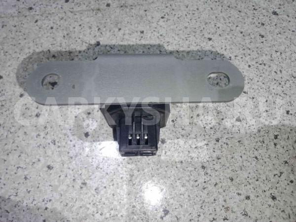 Датчик ускорения Renault Duster I рестайлинг (2015—2021) Renault 15 оригинальный номер 47930JD01A